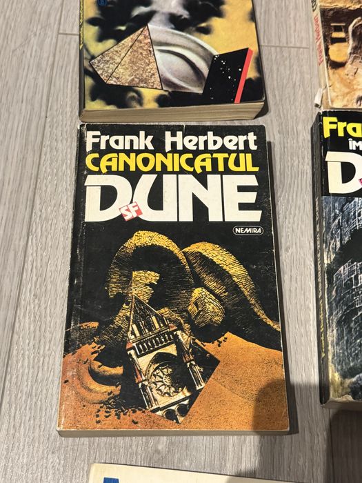 Seria Dune Frank Herbert- Nemira 1990
