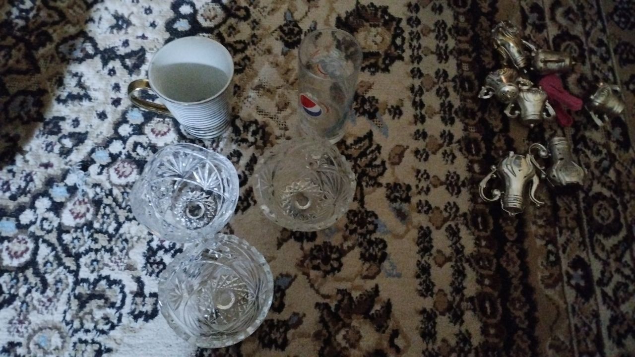 Срочно сотилади !!! Яна кушимчалари бор ?