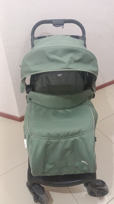 Продам детскую коляску.  Фирма Jole