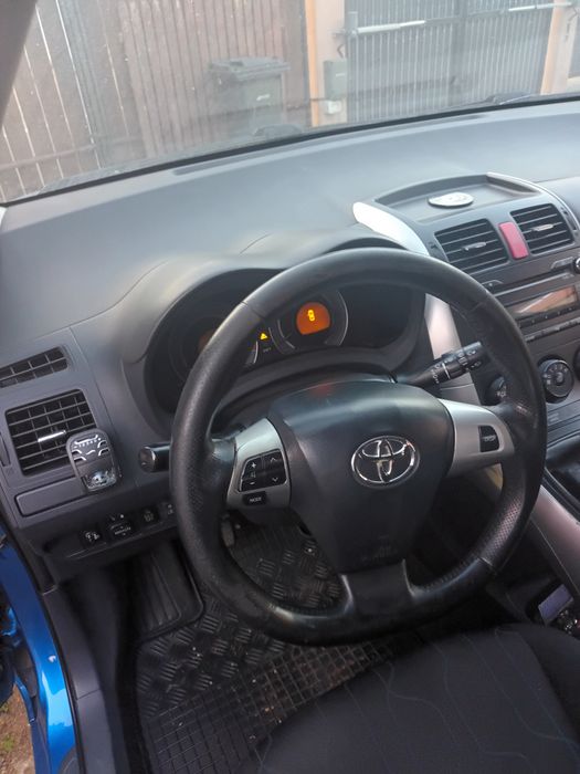 Toyota Auris 1.3 2011