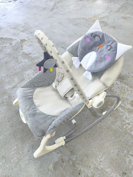 Balansoar bebeluși cu vibratie