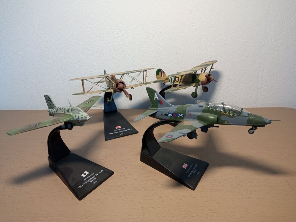 Macheta avion scara 1:72