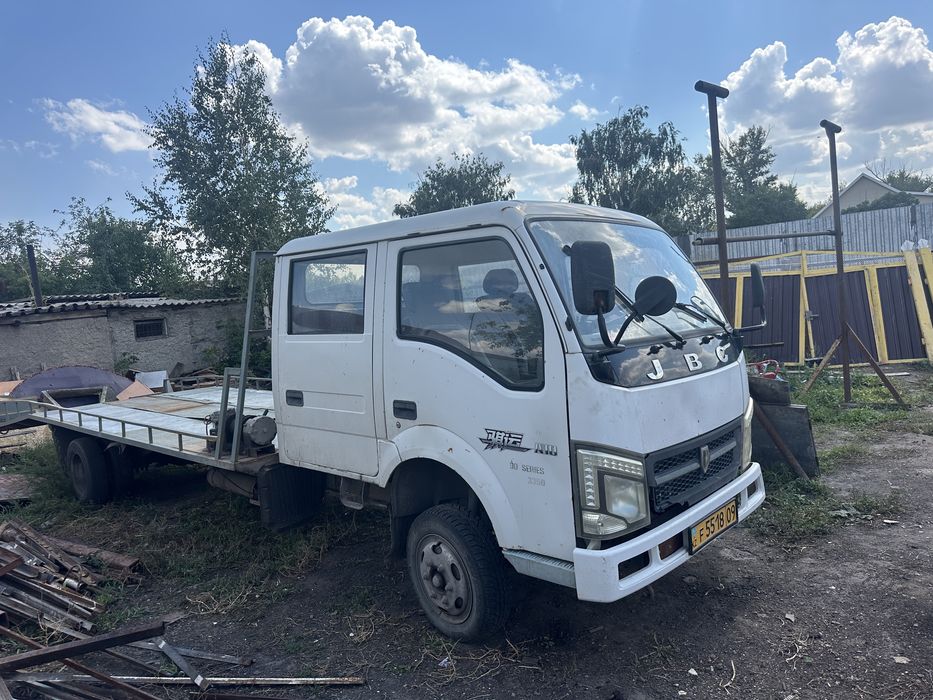 Продам эвакуатор Жак