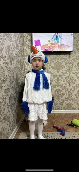 Снеговик,Аққаланың киімі