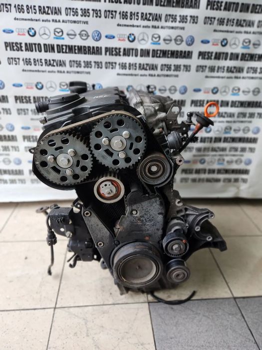 Motor Vw Audi 2.0 Tdi BRE Audi A4 B7 A6 C6 Vw Motor BRE Cu Garantie - Dezmembrari Arad