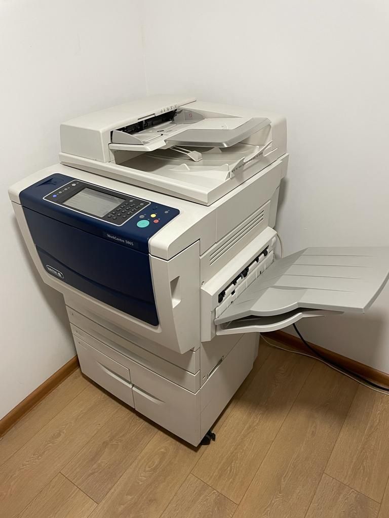 Multifuncțional Xerox