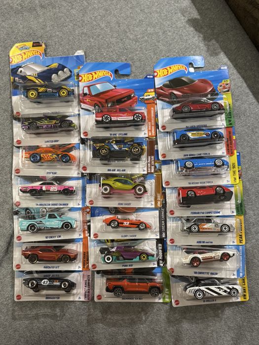 Hot Wheels колички