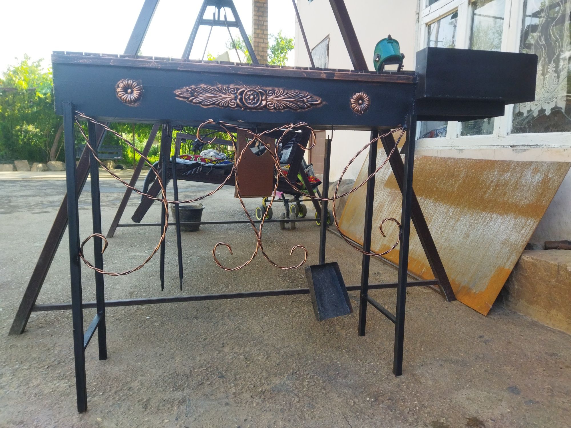 Shashlik koʻra sotiladi