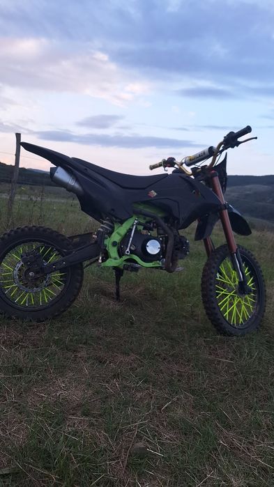 Vând cross 125 kxd hurikane