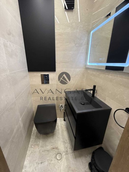 Продава се Тристаен апартамент в Пловдив, Център - 135 кв.м за 2660 €/кв.м - Снимка #10