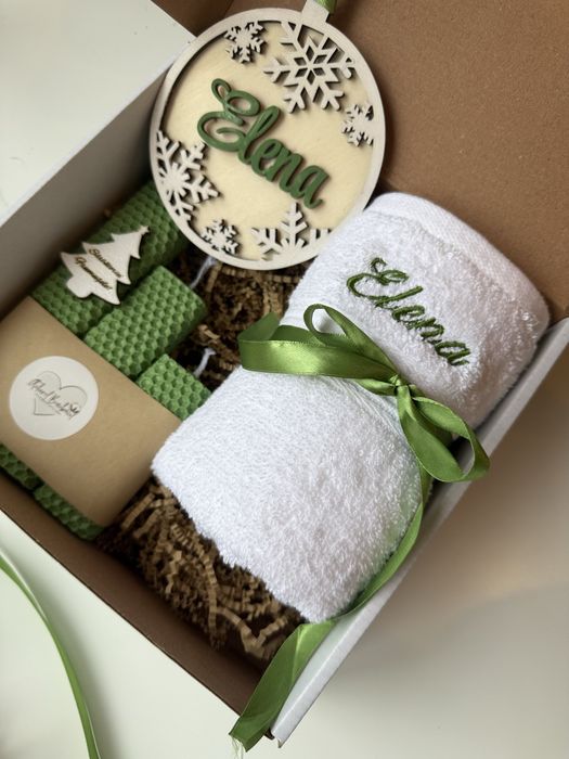 Set cadou craciun/glob personalizat ,ingeras brad ,prosop personalizat