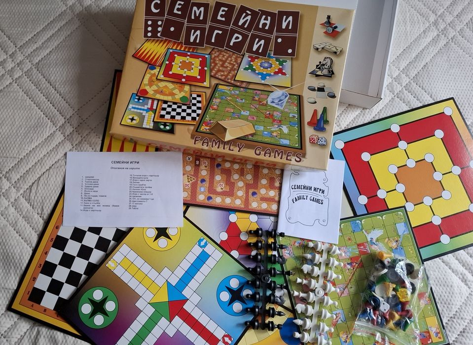 Семейни игри - нова занимателна настолна игра с 28 семейни игри