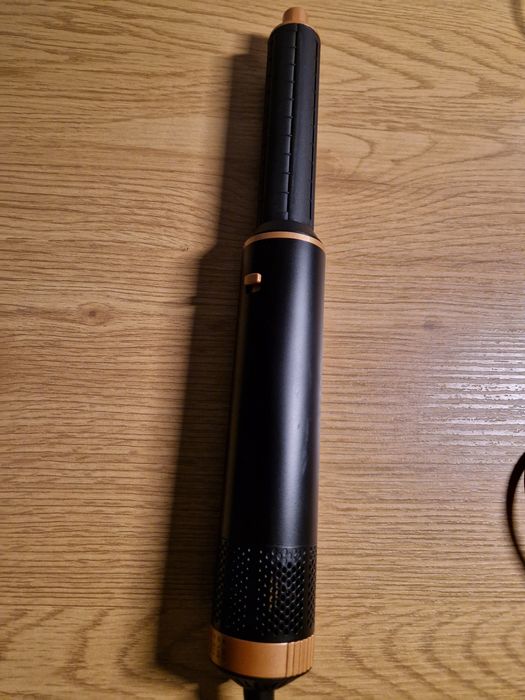 uscător de păr cinci în unu pentru femei