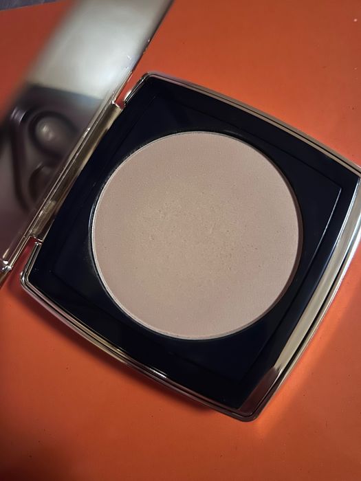 Estée Lauder Double Wear пудра