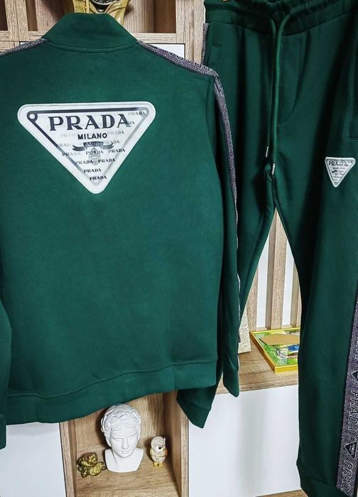 Trening Prada barbati model 2025