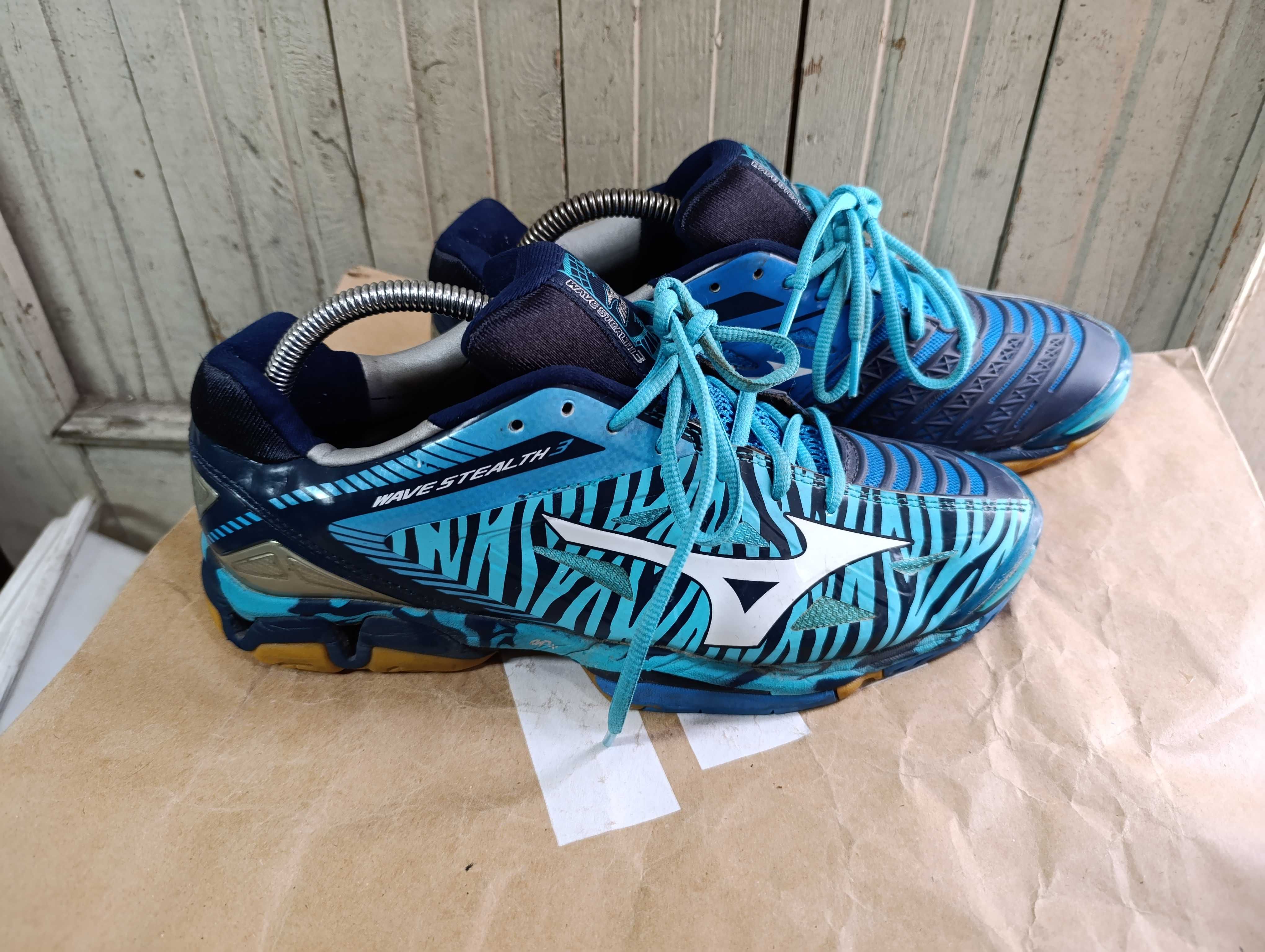 ''Mizuno Wave Stealth 3''оригинални маратонки 42.5 номер