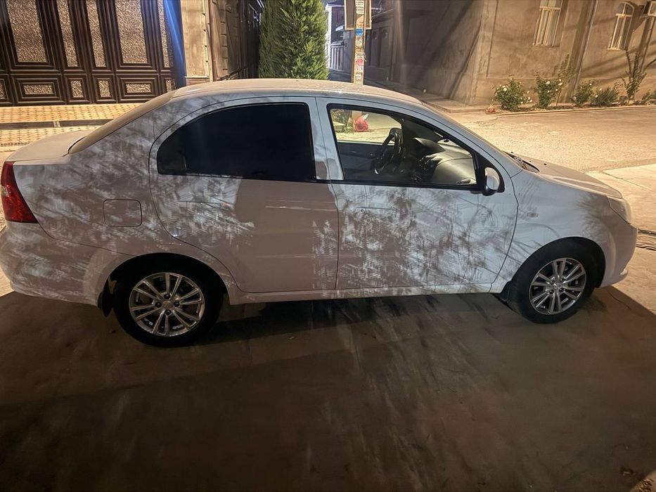 Nexia 3 2022 avtomat 4 pozitsiya