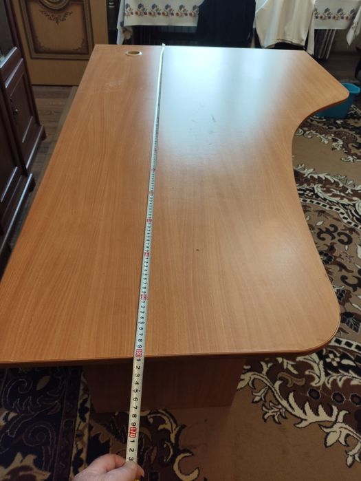 Стол компьютерный