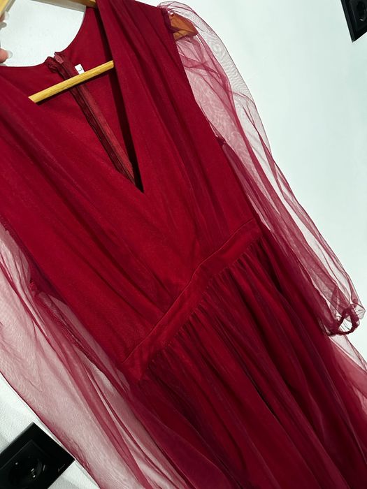 Rochie midi cu maneci din dantela