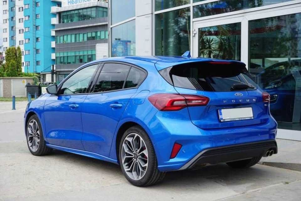 Ford Focus 2023 1.0T EcoBoost mHEV155 CP km full istoric reprezentanta