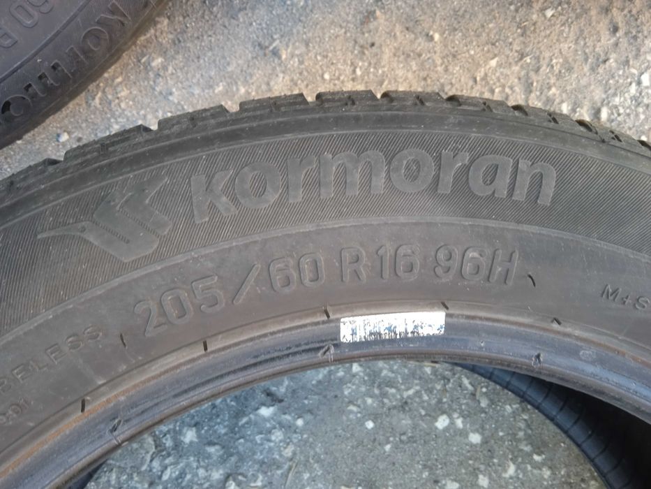 зимни гуми 205/60/16