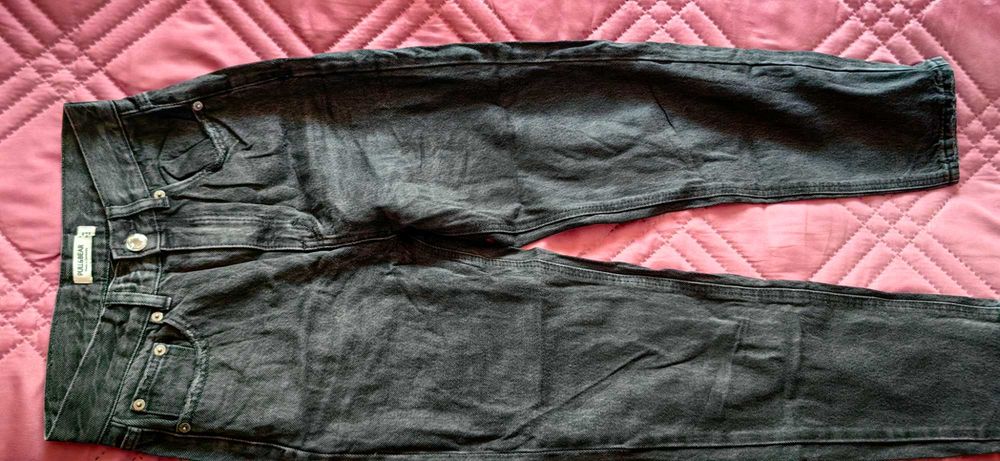 Дънки на PULL&BEAR, Stradivarius, Bershka