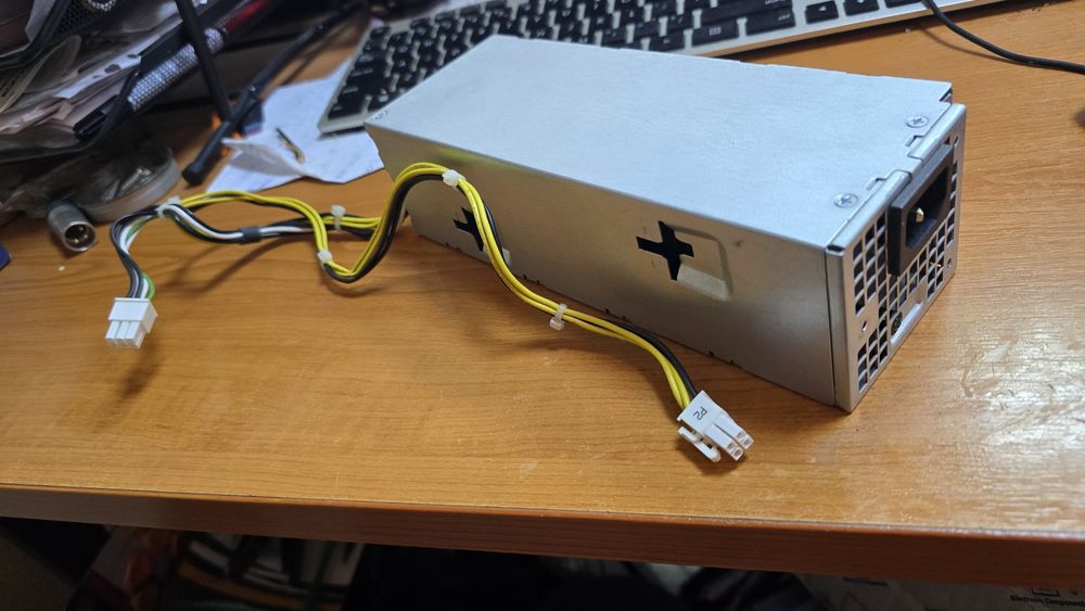 Vand Sursa Calculator