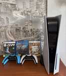 Sony Playstation 5 (4), 2 джойстика, игры