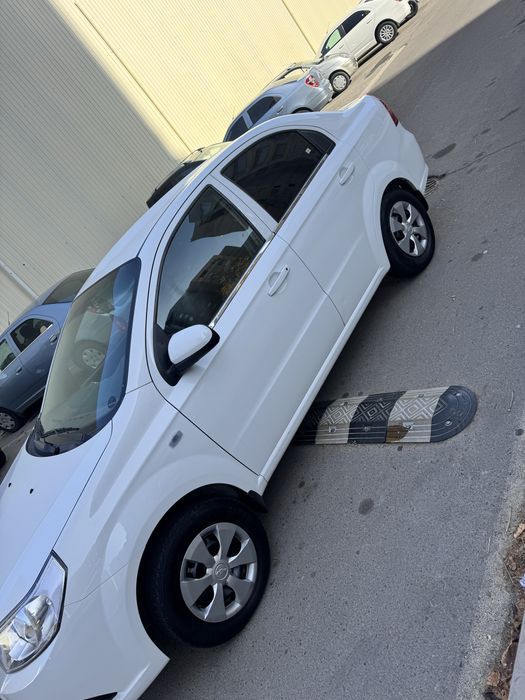 Nexia 3 2018 yil 2 pazitsiya mehanika metan gazi bor