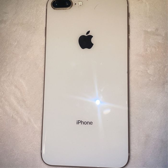 Iphone 8+ без ремонта