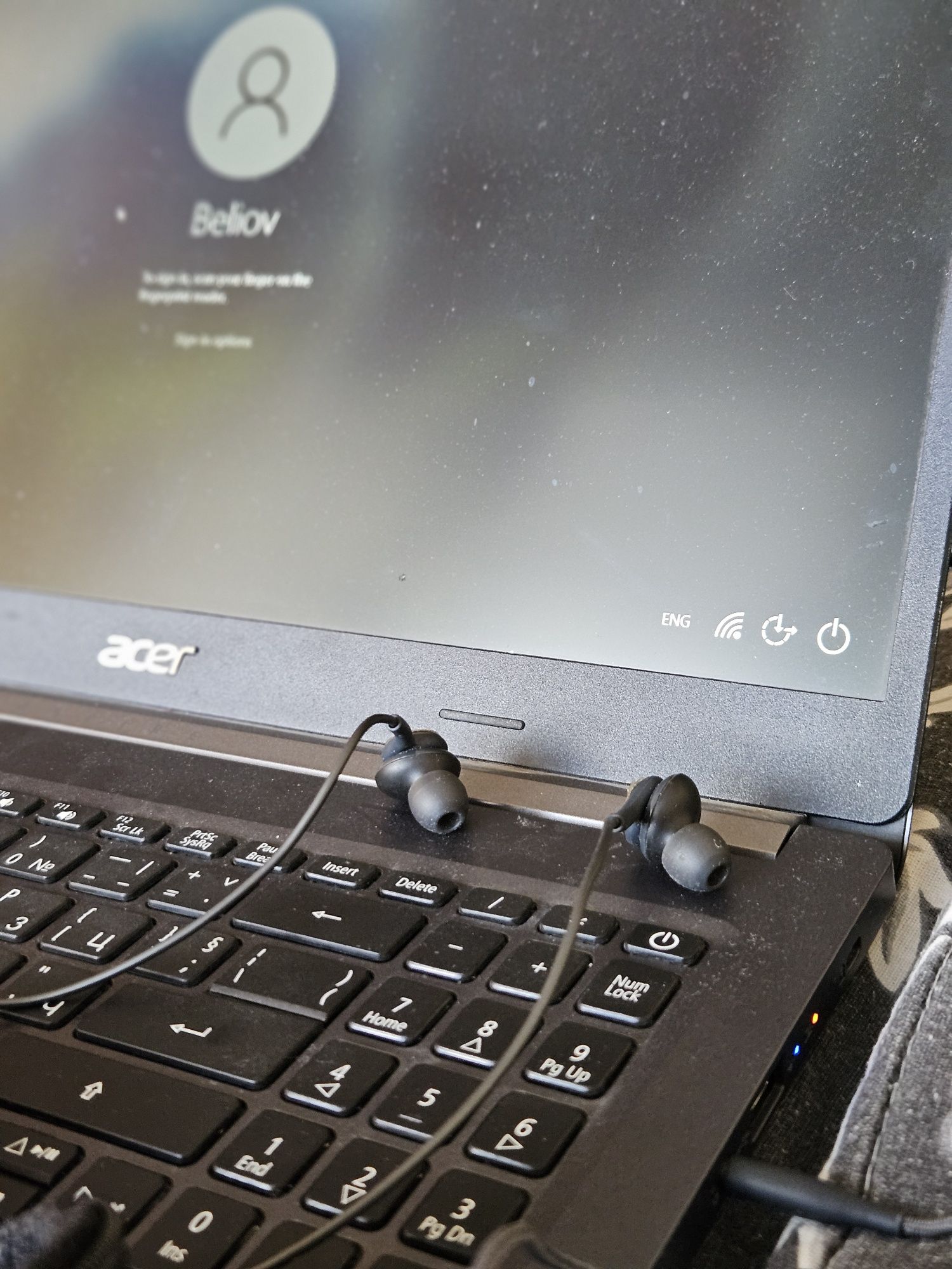 Оригинални слушалки AKG, топ състояние