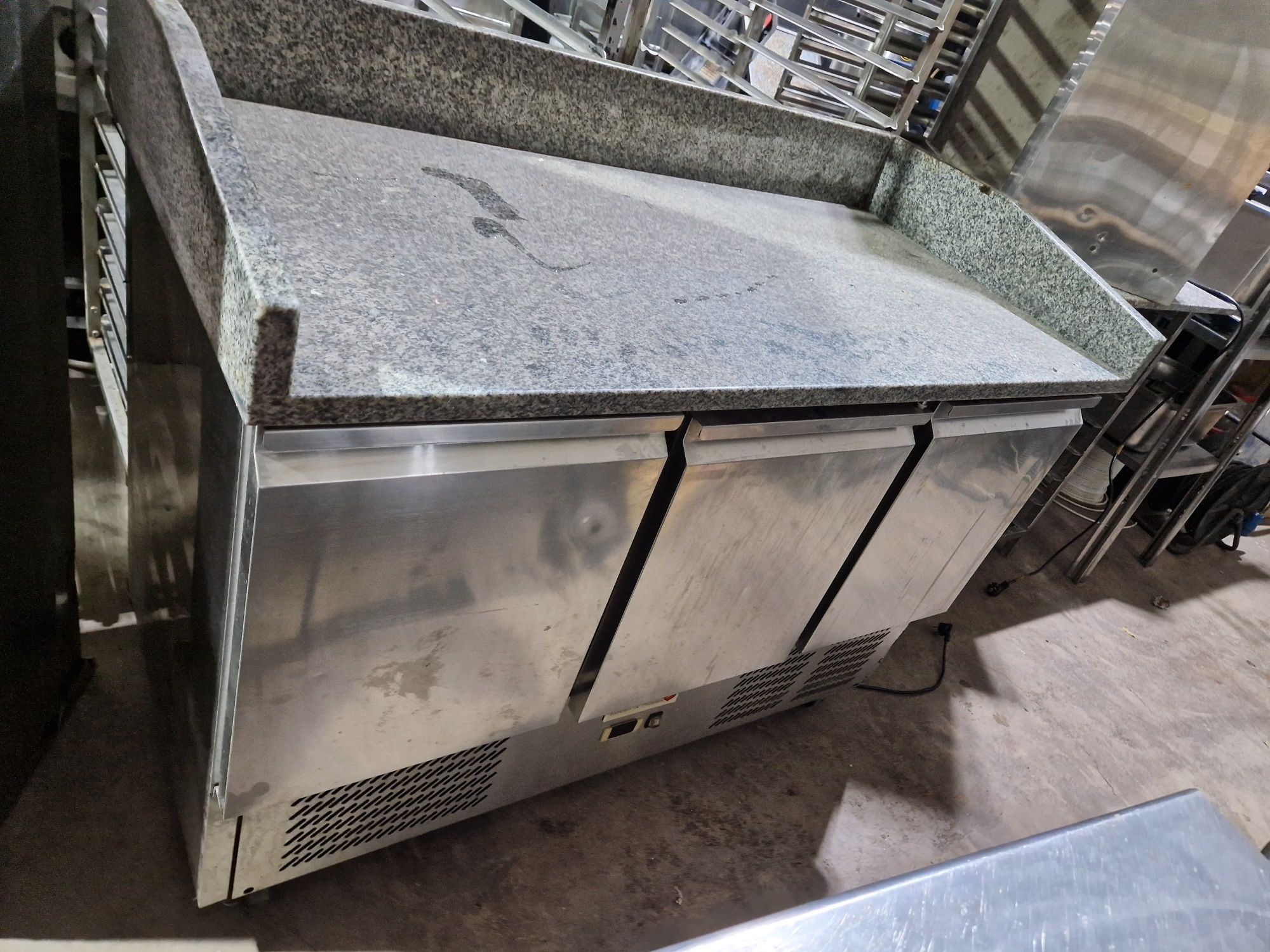 Vitrina rece expunere, masa rece inox cu bain Marie, 140 cm