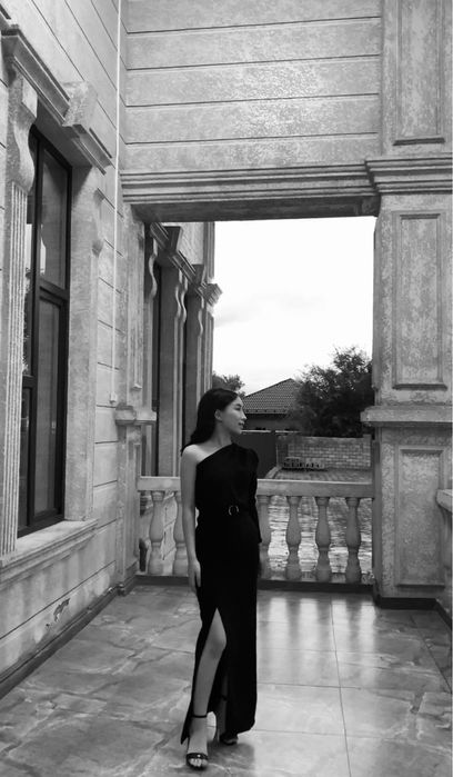 Вечерние платья