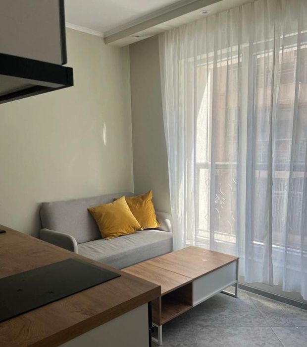 Дава се под наем Двустаен апартамент в Пловдив, Център - 50 кв.м за 400 € - Снимка #1