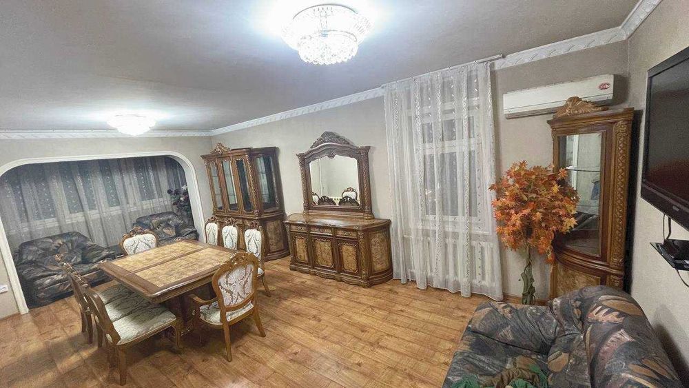 Сдается своя 2-х комнатная квартира возле метро Шахристанская.