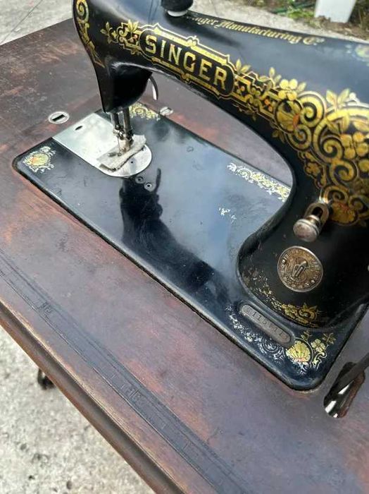 Mașină de cusut vintage Singer, fabricată în 1911 – stare foarte bună