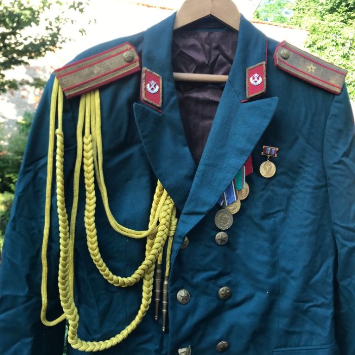 стари милиционерски  военни униформи