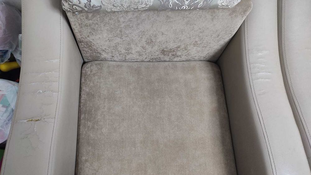 Диван и кресло б\у