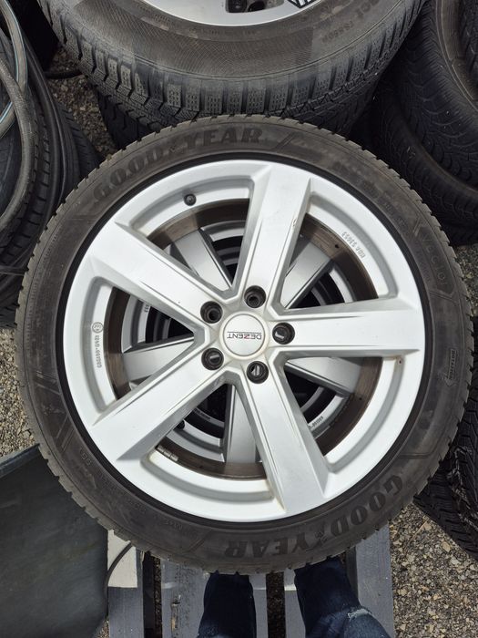 Skoda Superb L&K 18'+ всесезонни гуми Continental Allseason 235/45/18