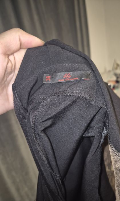 Salopeta Bby ca și noua.