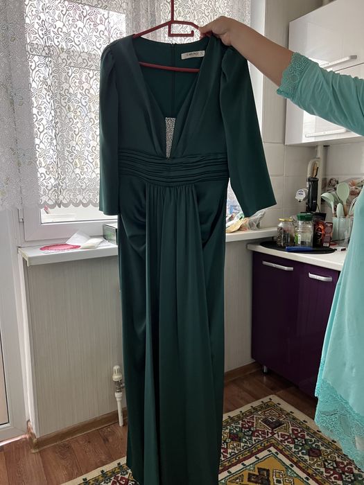 платье вечернее атласное