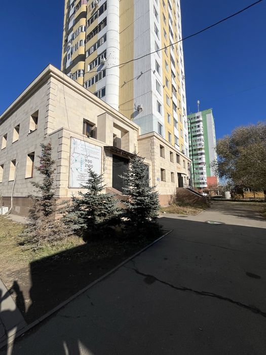 Сдам в аренду коммерческое помещение.