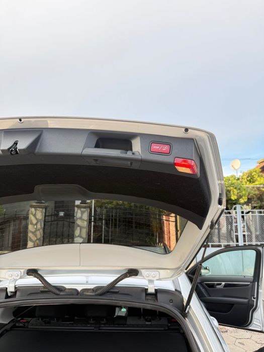 Мерцедес С250. 2013 г.