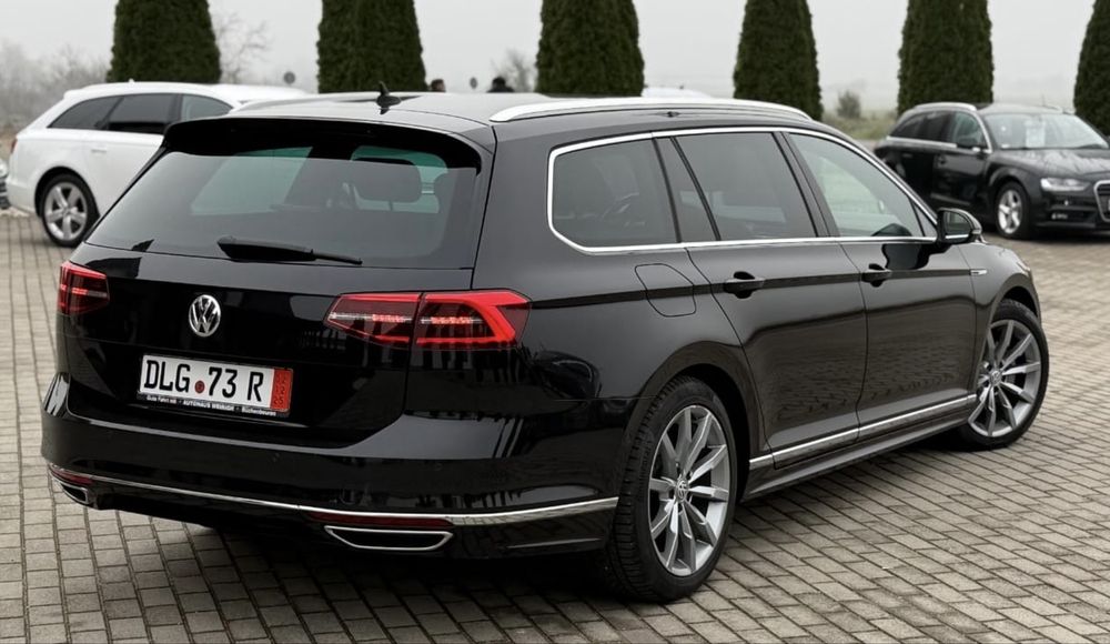 Volksvagen Passat R-line 4 Motion 2.0 Tdi 190 CP -Virtual Cockpit-