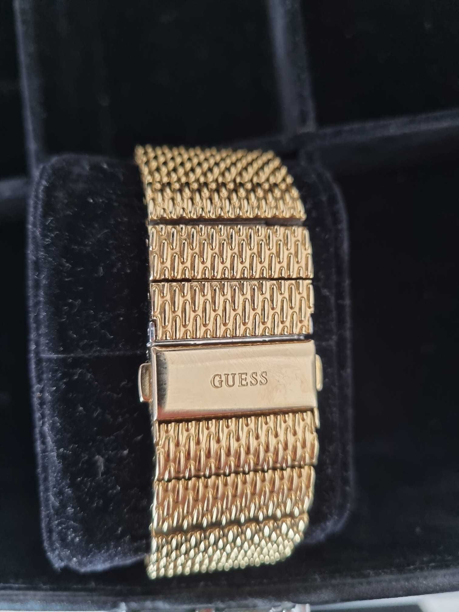 Ceas Guess impecabil