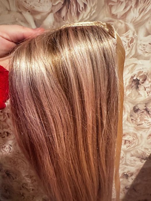 Vând coadă nouă blonda bueno bia mega volum 12PLA