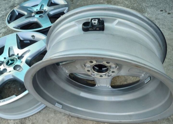 18" оригинални алуминиеви джанти за Mercedes GLA,CLA,GLB...