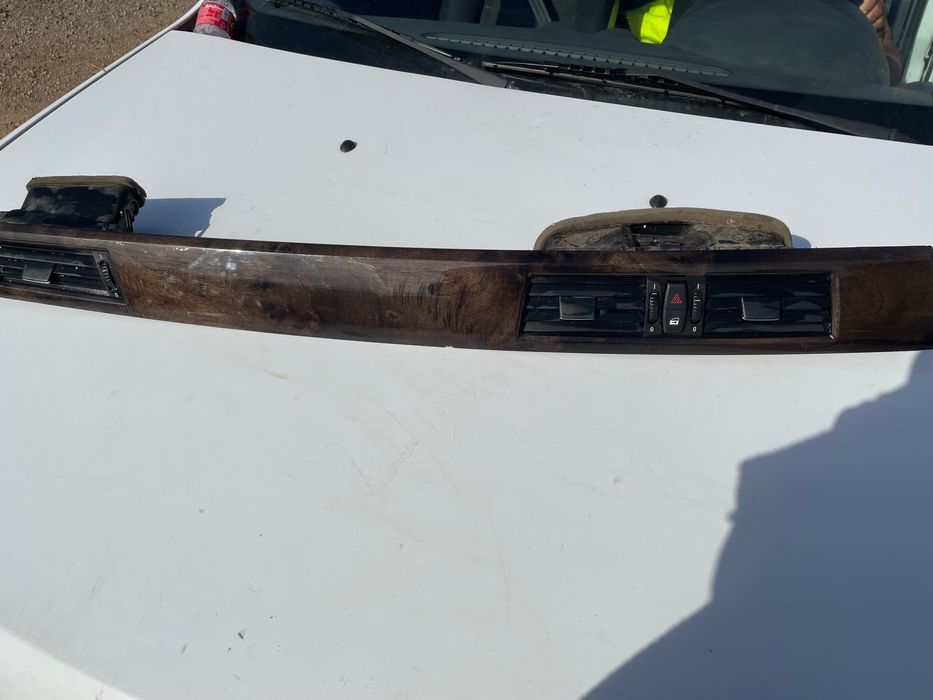 Части/интериор - БМВ Е60,Е61,Е90,Е91,Е92