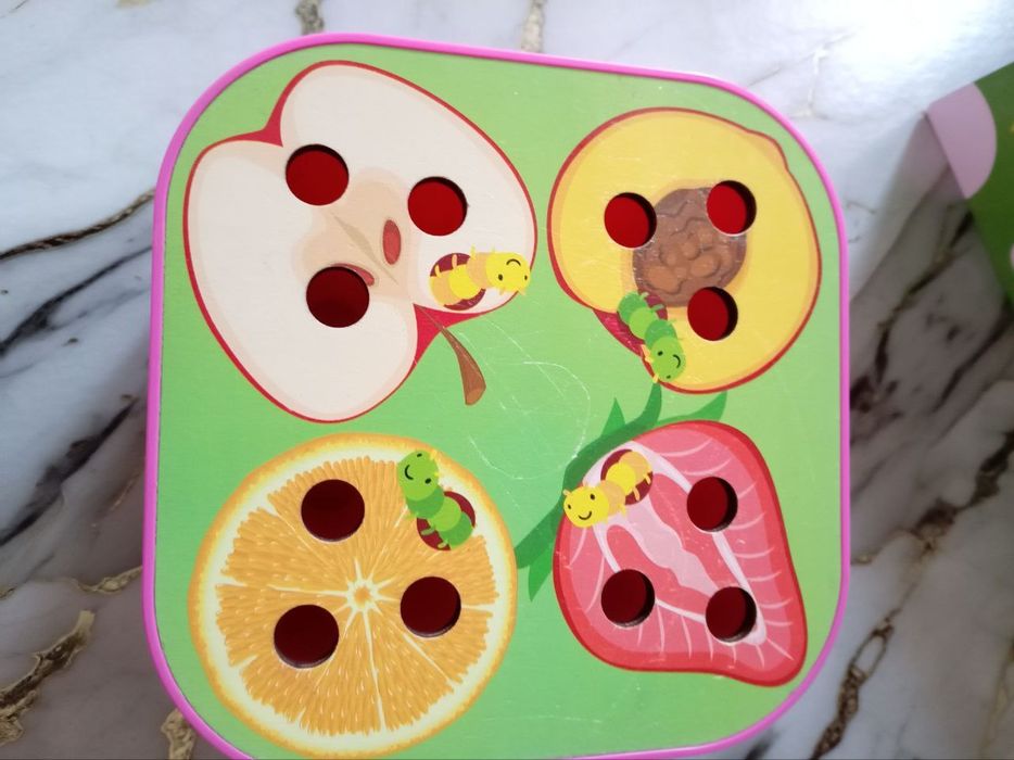 Bolalar uchun mantiqiy o'yinchoq