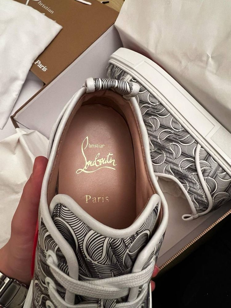 Мъжки обувки Christian Louboutin - два цвята